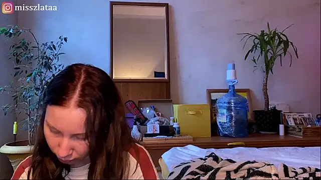 elfess online show from 6, 11, 2025