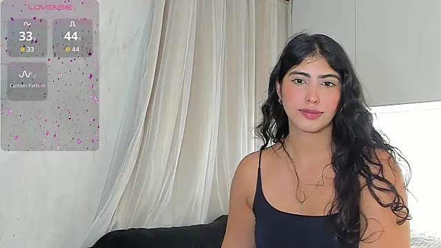 Snapshot of Gaby_zahir_ chatting on 7, 5, 2026 Gaby zahir online show from 7, 5, 2026