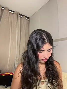 Snapshot of Gaby_zahir_ chatting on 20, 5, 2026 Gaby zahir online show from 20, 5, 2026