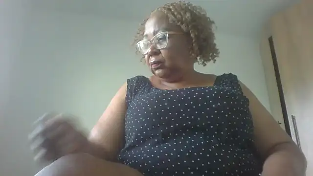 Snapshot of KinkyRicoSaisyours chatting on 13, 9, 2025 KinkyRicoSaisyours online show from 13, 9, 2025