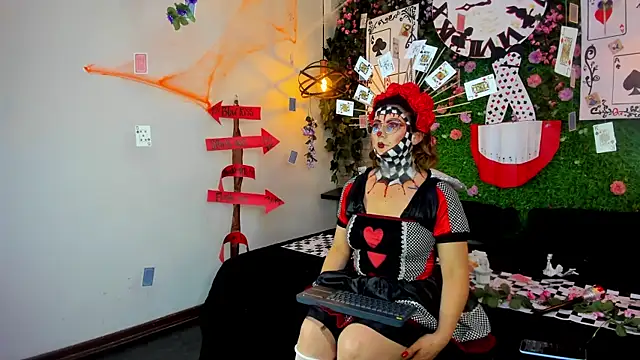 SarahDeyvis online show from 30, 10, 2025