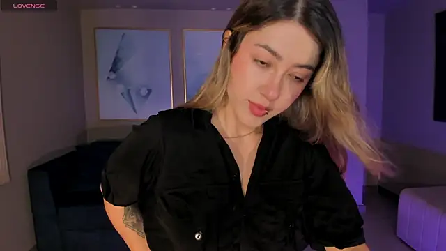 EveBensonX online show from 23, 3, 2026