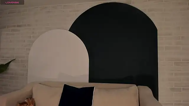 EveBensonX online show from 27, 3, 2026