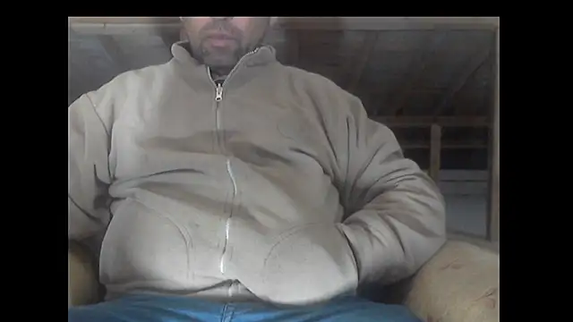 Snapshot of masculine_bear_daddy chatting on 8, 1, 2025 masculine bear daddy online show from 8, 1, 2025