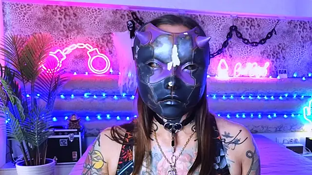 Cool Freak  online show from 18, 10, 2025