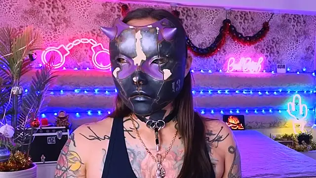 Cool Freak  online show from 22, 11, 2025