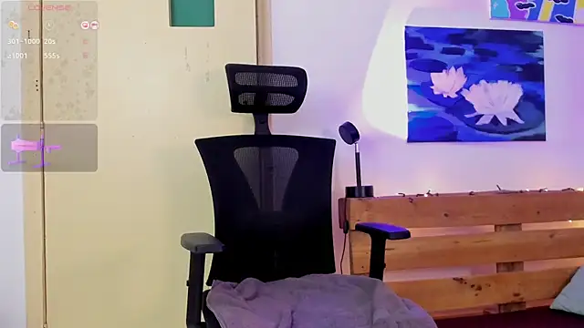 NanaRott online show from 11, 12, 2024