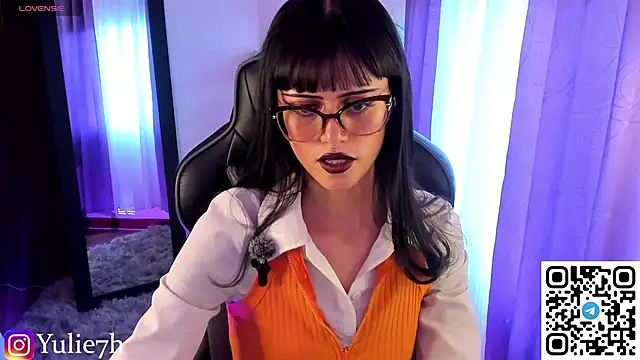 Snapshot of _Jessy_Moon_ chatting on 9, 5, 2026 Jessy Moon online show from 9, 5, 2026