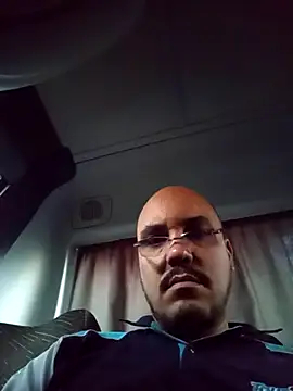 RobertoBuzios22 online show from 13, 11, 2025