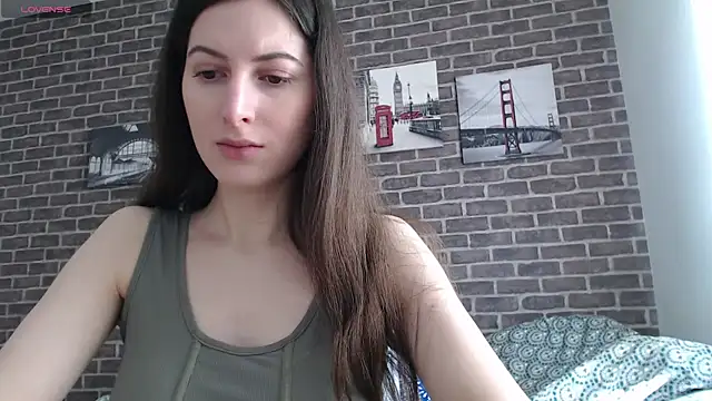  Hot Lady  online show from 1, 2, 2025