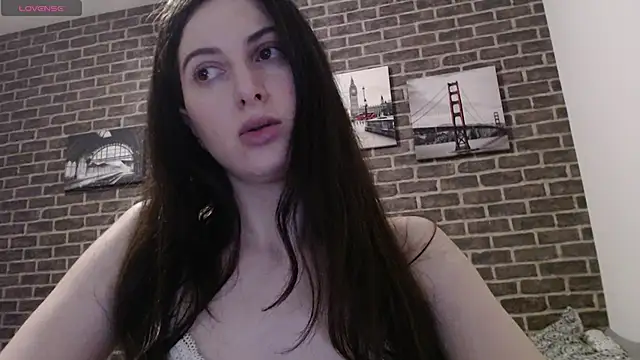  Hot Lady  online show from 25, 2, 2025