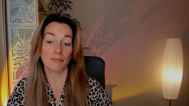 RebeccaMartinez online show from 11, 2, 2026