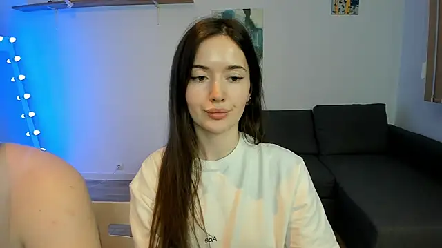 PollyFlame online show from 3, 4, 2026