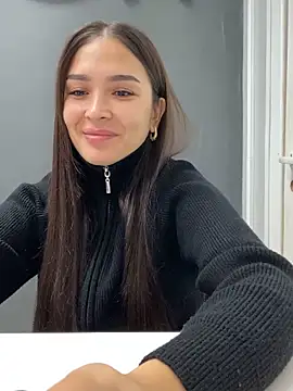 Snapshot of Sweet_Lollypop chatting on 5, 10, 2025 Sweet Lollypop online show from 5, 10, 2025