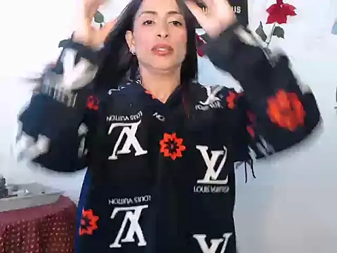 Liamiler01  online show from 11, 12, 2024