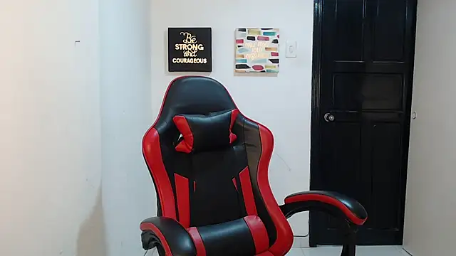 Liamiler01  online show from 22, 9, 2025