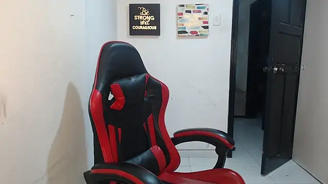 Liamiler01  online show from 30, 10, 2025