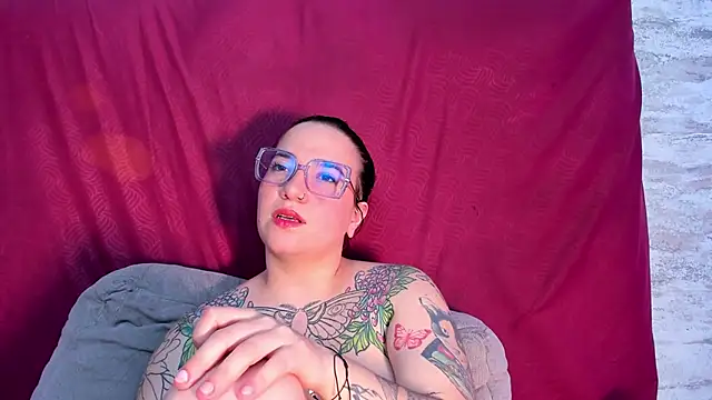 Snapshot of DEVA_BLUE_ chatting on 16, 3, 2025 DEVA BLUE online show from 16, 3, 2025