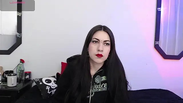 Snapshot of Amy_Aloqua chatting on 30, 9, 2025 Amy Aloqua online show from 30, 9, 2025