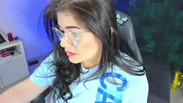 Snapshot of BellaFlaming chatting on 29, 1, 2025 BellaFlaming online show from 29, 1, 2025