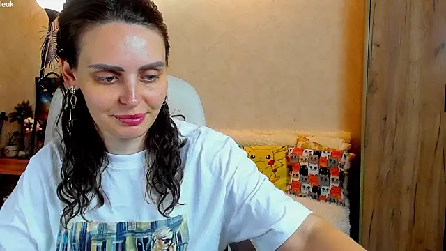 Snapshot of mia_grantes chatting on 5, 10, 2025 mia grantes online show from 5, 10, 2025