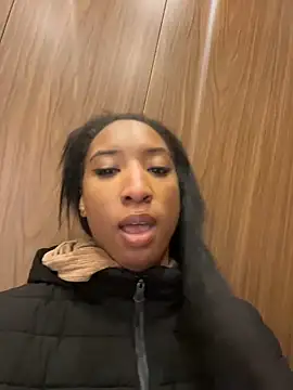 Iceblanca online show from 15, 2, 2025