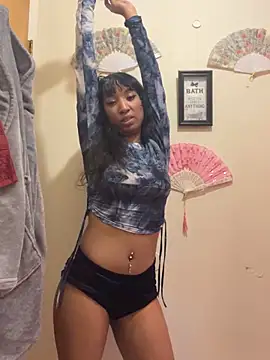 Iceblanca online show from 6, 3, 2025