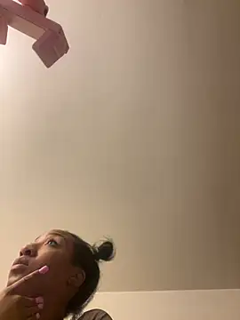 Iceblanca online show from 11, 3, 2025