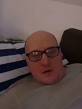 Snapshot of vanjbi45 chatting on 1, 2, 2025 vanjbi45 online show from 1, 2, 2025