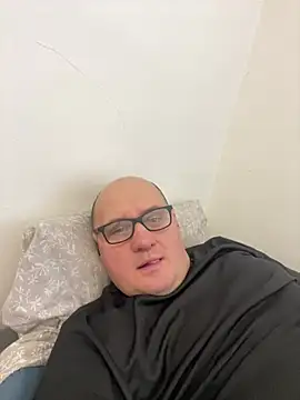 Snapshot of vanjbi45 chatting on 23, 2, 2025 vanjbi45 online show from 23, 2, 2025