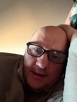 Snapshot of vanjbi45 chatting on 22, 11, 2025 vanjbi45 online show from 22, 11, 2025