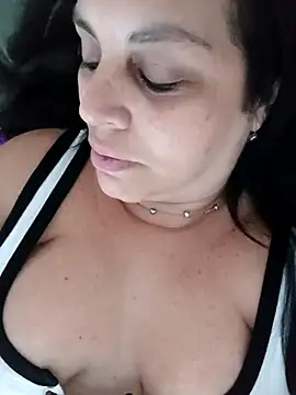 Snapshot of CRUELLAXX chatting on 29, 1, 2025 CRUELLAXX online show from 29, 1, 2025