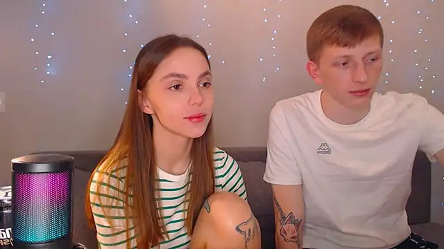 juliaanddima online show from 10, 3, 2025