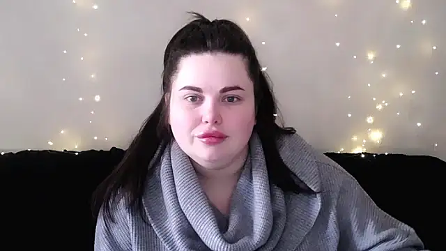 Emily Mo online show from 12, 3, 2026