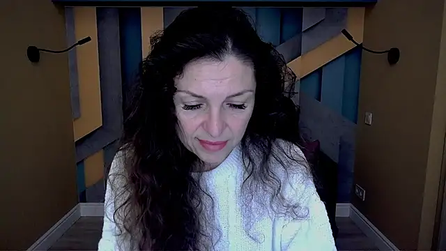 EllaLong online show from 21, 11, 2025