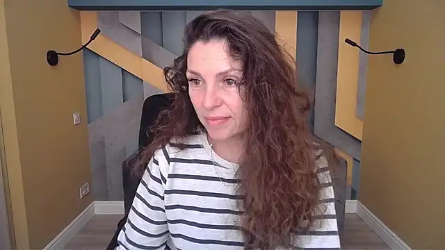 EllaLong online show from 29, 11, 2025