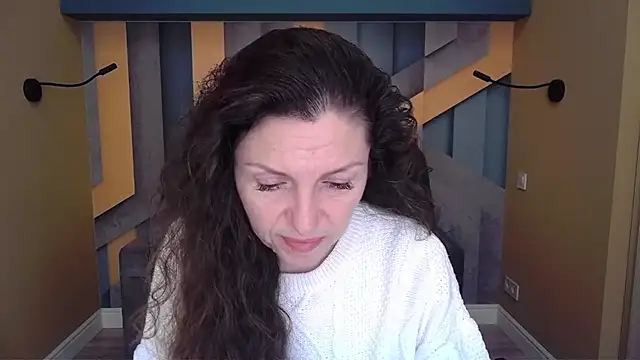 EllaLong online show from 8, 1, 2026