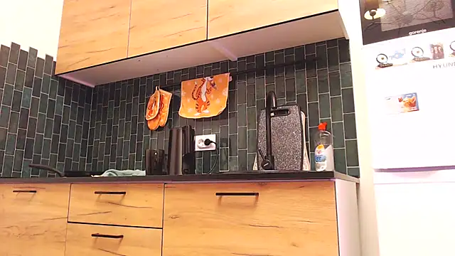 Snapshot of Karolina_love_ chatting on 22, 2, 2026 Karolina love online show from 22, 2, 2026