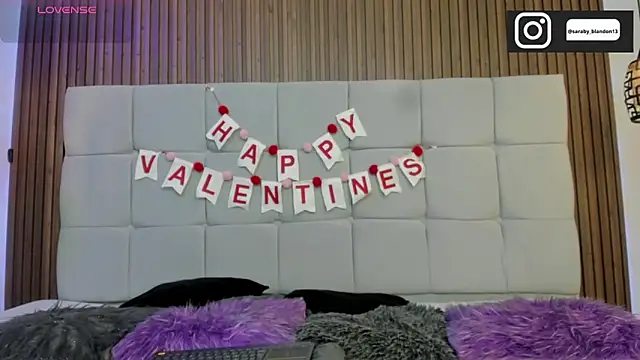 Saravy Blandon online show from 12, 2, 2026