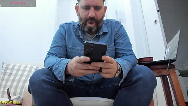 Maxi TheBigDaddy online show from 4, 1, 2025