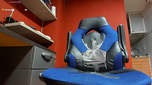 Maxi TheBigDaddy online show from 6, 3, 2025