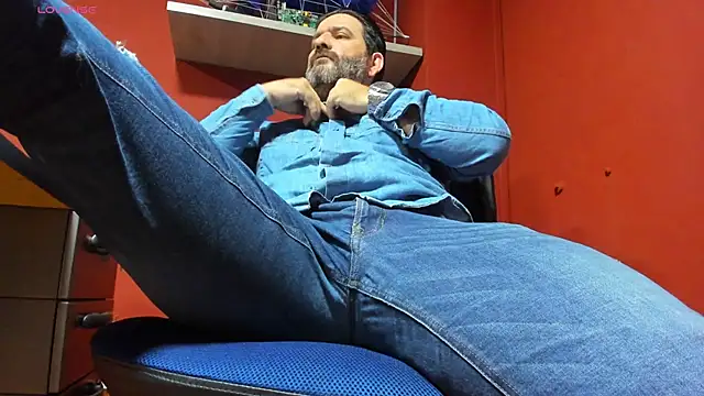 Maxi TheBigDaddy online show from 17, 3, 2025