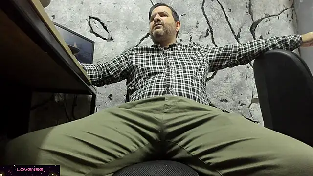 Maxi TheBigDaddy online show from 24, 9, 2025