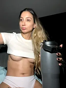 Snapshot of DanikRosse chatting on 28, 9, 2025 DanikRosse online show from 28, 9, 2025