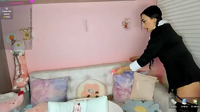 tinysara online show from 20, 12, 2025