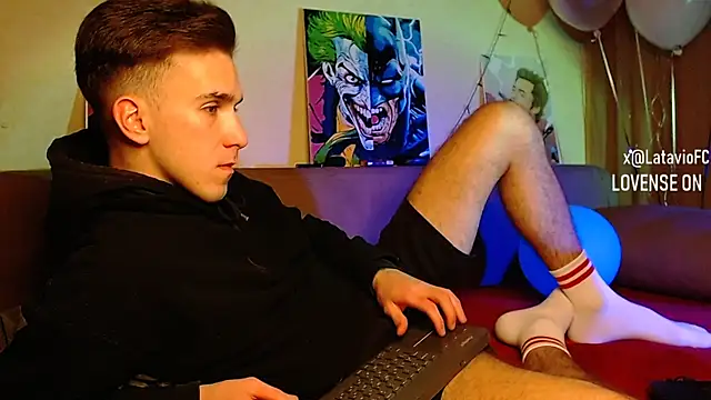 Midnighter  online show from 7, 12, 2024