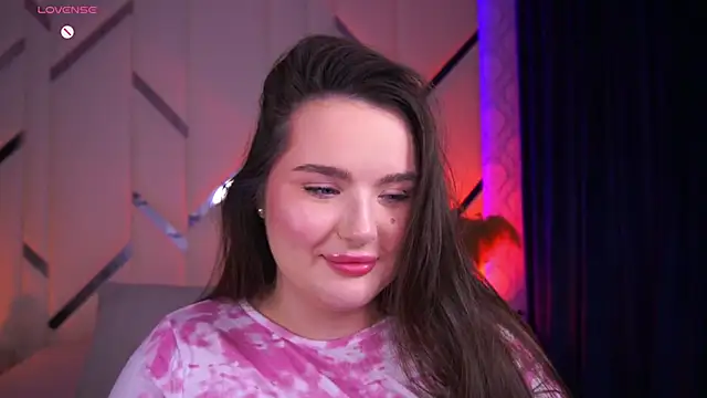 Snapshot of CuteAmberr chatting on 8, 2, 2025 CuteAmberr online show from 8, 2, 2025