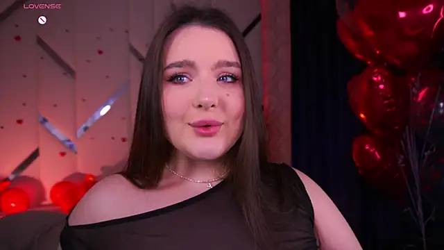 Snapshot of CuteAmberr chatting on 14, 2, 2025 CuteAmberr online show from 14, 2, 2025