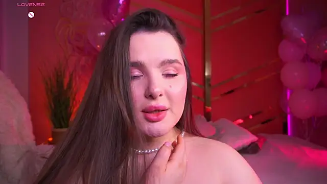 Snapshot of CuteAmberr chatting on 18, 2, 2025 CuteAmberr online show from 18, 2, 2025