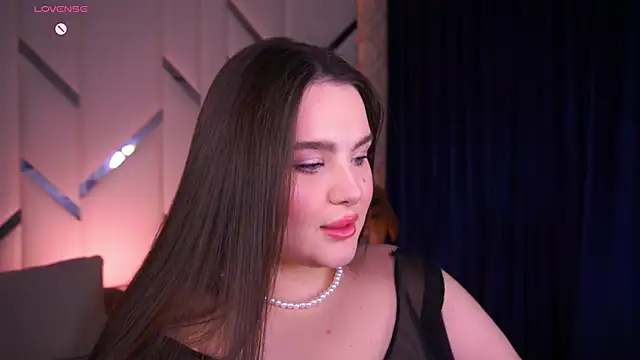 Snapshot of CuteAmberr chatting on 19, 2, 2025 CuteAmberr online show from 19, 2, 2025